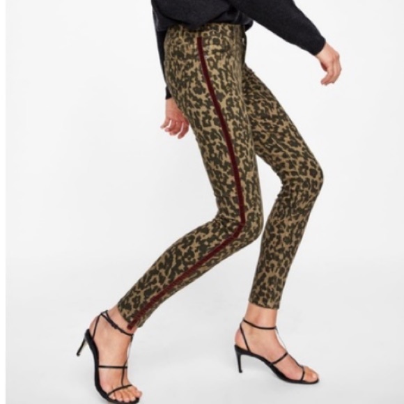 Zara Denim - Zara woman high rise leopard animal print red velvet trim skinny jeans 2